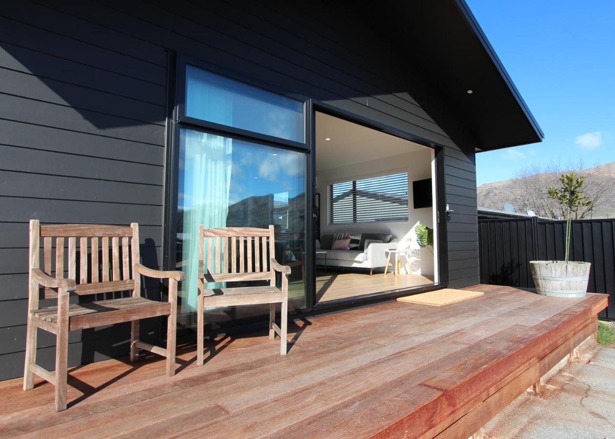 3 - Sunny Brand New House Villa Wanaka Exterior photo