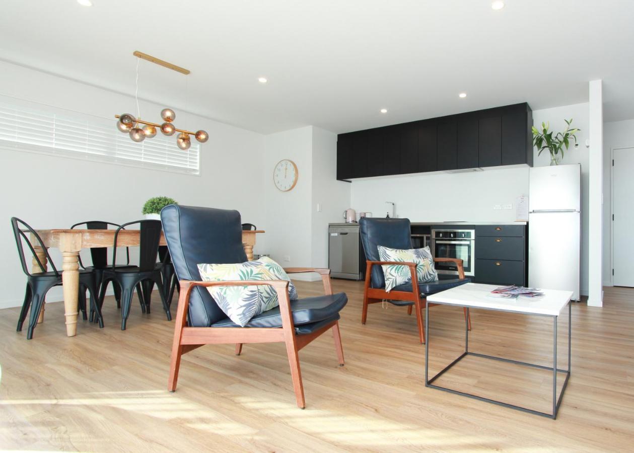 3 - Sunny Brand New House Villa Wanaka Exterior photo